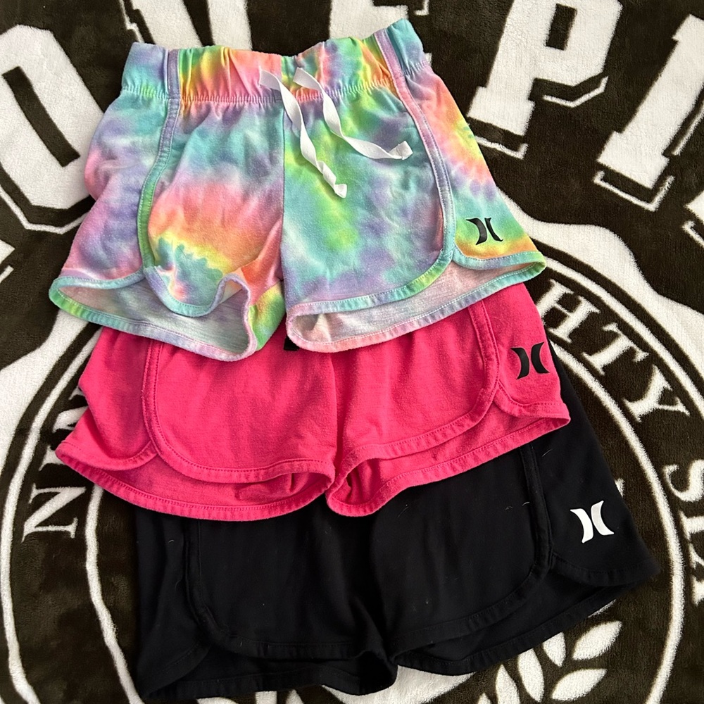 Hurley Set Of Three Shorts💕💕💕
